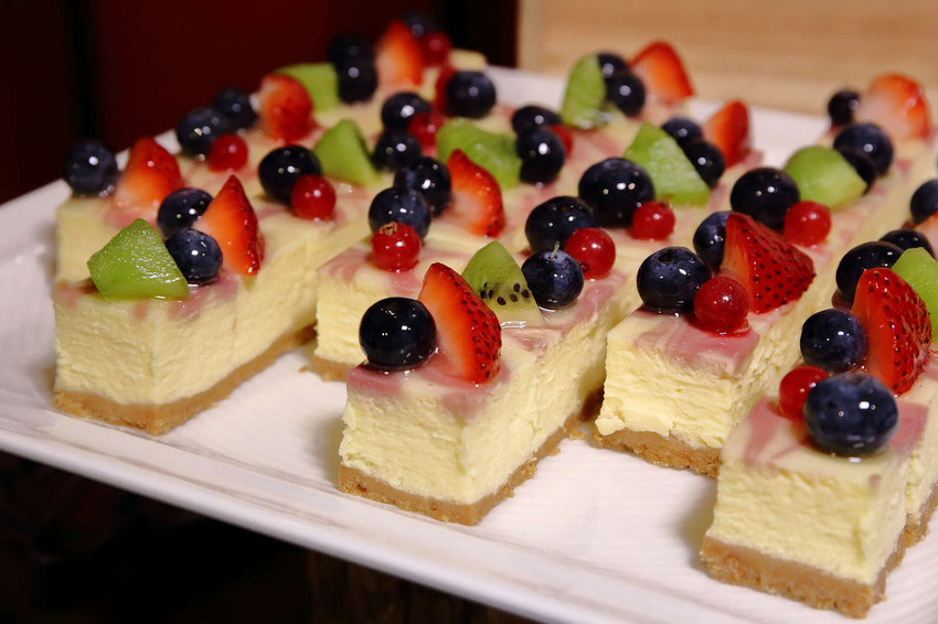 【食。台北】馬可波羅義大利餐廳-香格里拉台北遠東國際大飯店〜假日限定早午餐，高貴華麗的早午餐盛宴，晚起鳥兒有蟲吃，而且還吃到飽！