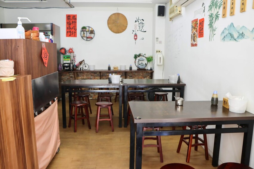 浮誇系麵線就在這邊!一碗麵線加入七種好料有肉有海鮮~