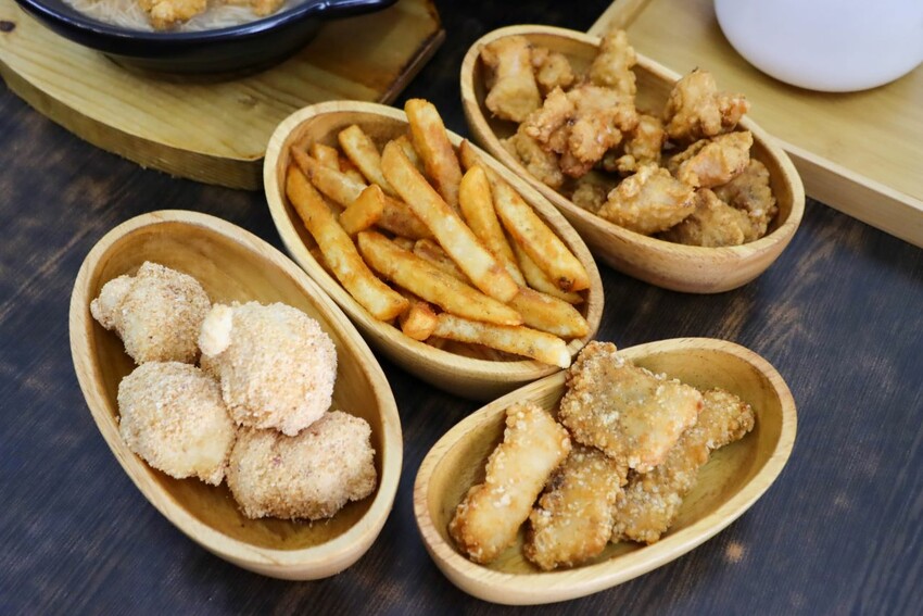 浮誇系麵線就在這邊!一碗麵線加入七種好料有肉有海鮮~