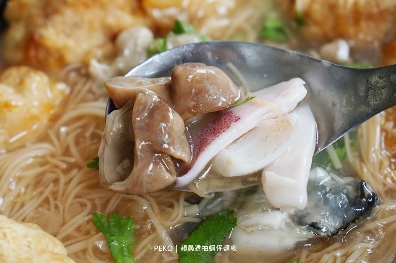 龍山寺美食.賴桑透抽蚵仔麵線.萬華美食.賴桑麵線.萬華海鮮麵線.透抽麵線.大理街麵線.台北蚵仔麵線.