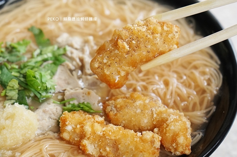 龍山寺美食.賴桑透抽蚵仔麵線.萬華美食.賴桑麵線.萬華海鮮麵線.透抽麵線.大理街麵線.台北蚵仔麵線.