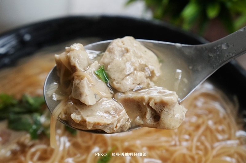龍山寺美食.賴桑透抽蚵仔麵線.萬華美食.賴桑麵線.萬華海鮮麵線.透抽麵線.大理街麵線.台北蚵仔麵線.