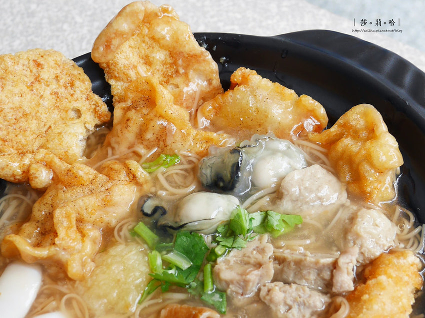 台北萬華人氣必吃美食推薦賴桑透抽蚵仔麵線料滿實在 (2)