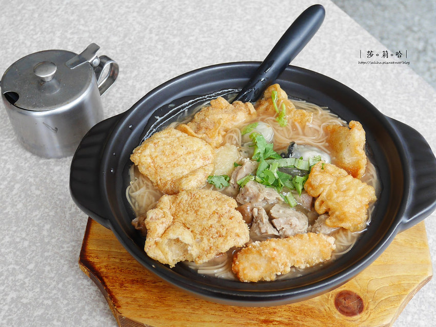 台北萬華區龍山寺附近必吃人氣排隊美食餐廳推薦賴桑蚵仔麵線 (2)