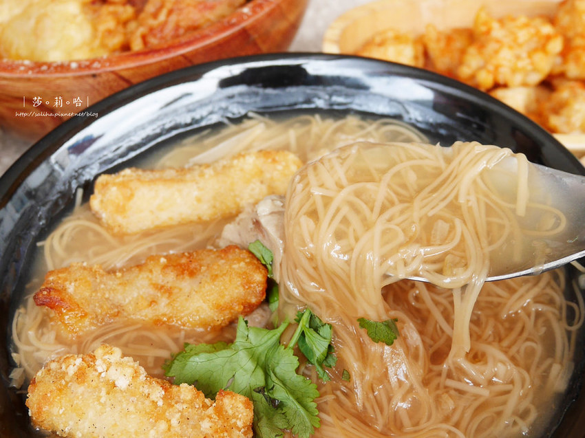 台北萬華龍山寺好吃人氣美食小吃推薦賴桑蚵仔海鮮麵線雞排 (3)