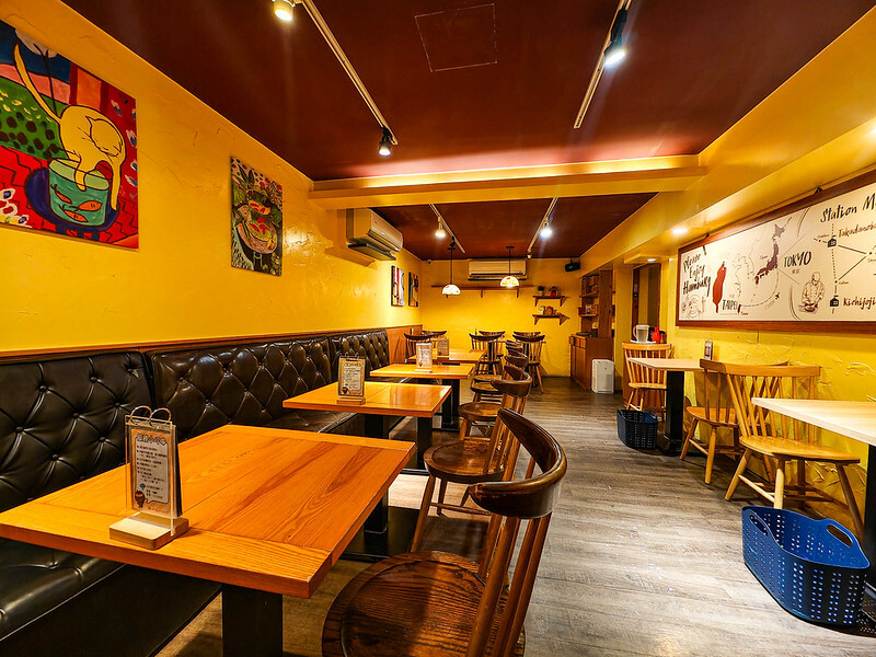 國父紀念館美食推薦！台北必吃多汁山本漢堡排，白飯湯品免費續。