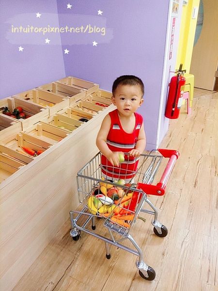 新營親子館雞腿寶購物.jpg 新營親子館雞腿寶購物.jpg