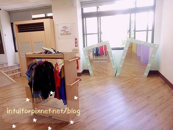 新營親子館變裝區2.jpg 新營親子館變裝區2.jpg