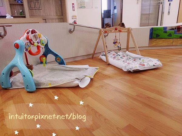 新營親子館嬰兒健身器.jpg 新營親子館嬰兒健身器.jpg