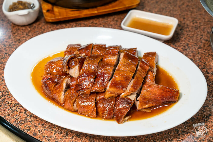 台中市西屯區大祥海鮮燒鵝餐廳 | 秋天就要吃螃蟹!台中老饕就愛吃這間~