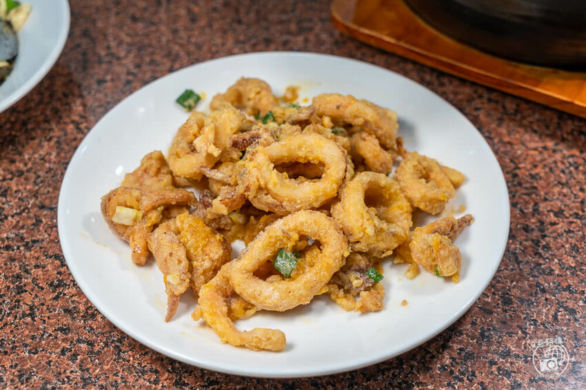 台中市西屯區大祥海鮮燒鵝餐廳 | 秋天就要吃螃蟹!台中老饕就愛吃這間~