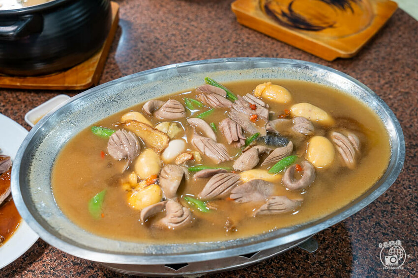 台中市西屯區大祥海鮮燒鵝餐廳 | 秋天就要吃螃蟹!台中老饕就愛吃這間~