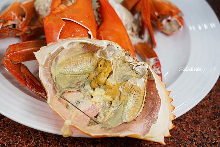 螃蟹控必收！！台中少見365天都有現撈活蟹料理，還有上百道熱炒任你點，聚餐來這準沒錯！！