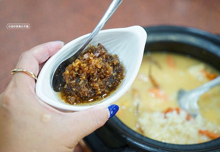 一年四季都能吃到活蟹料理！招牌燒鵝、潮汕砂鍋粥、各式熱炒通通有，聚餐就來這！！