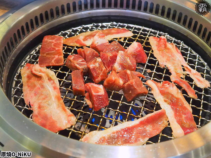 原燒O-NiKU都市野營風,公益路新店開幕!點套餐送燒肉蛋糕!