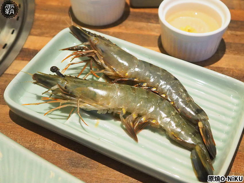 原燒O-NiKU都市野營風,公益路新店開幕!點套餐送燒肉蛋糕!