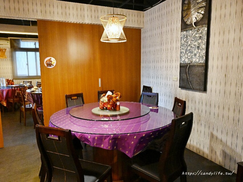 曼谷皇朝泰式料理|台中高CP值泰式餐廳,免收服務費,平日午餐桌菜再享85折~