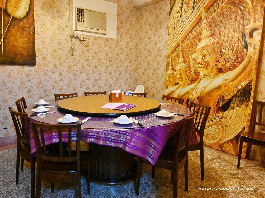 曼谷皇朝泰式料理|台中高CP值泰式餐廳,免收服務費,平日午餐桌菜再享85折~