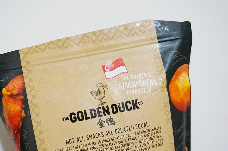 豪享吃金鴨.新加坡必買伴手禮.金鴨.金鴨鹹蛋魚皮.金鴨台灣.金鴨鹹蛋黃洋芋片.金鴨洋芋片.金鴨鹹蛋黃魚皮.鹹蛋黃蟹天婦羅紫菜.辣椒蟹天婦羅紫菜.新加坡零食.