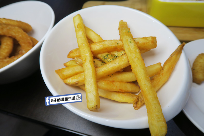 懂吃懂吃.義式小廚【永和樂華夜市義大利麵燉飯】