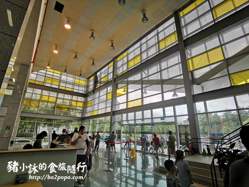 屏東。長治》農業生物科技園區觀賞水族展示廳。觀賞魚集大成