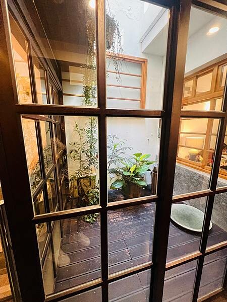 台北迪化街：老台北的同安樂午餐。桃花源緣老式建築屋品茶加點心