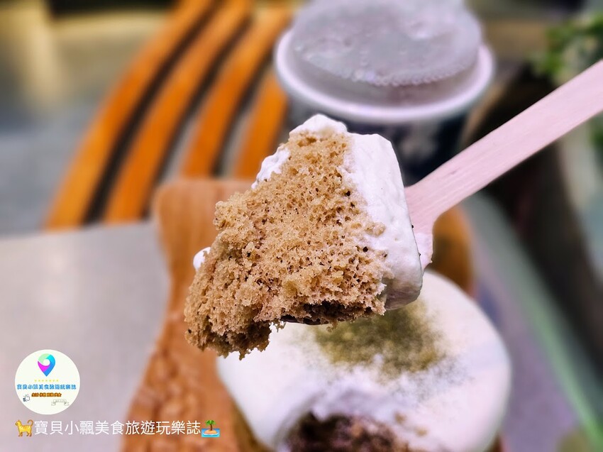 台中市中區[食]台中 櫟社 宮原眼科新品牌 主打將茶呈現於甜點上，其中招牌霜淇淋及茶戚風 來此必點