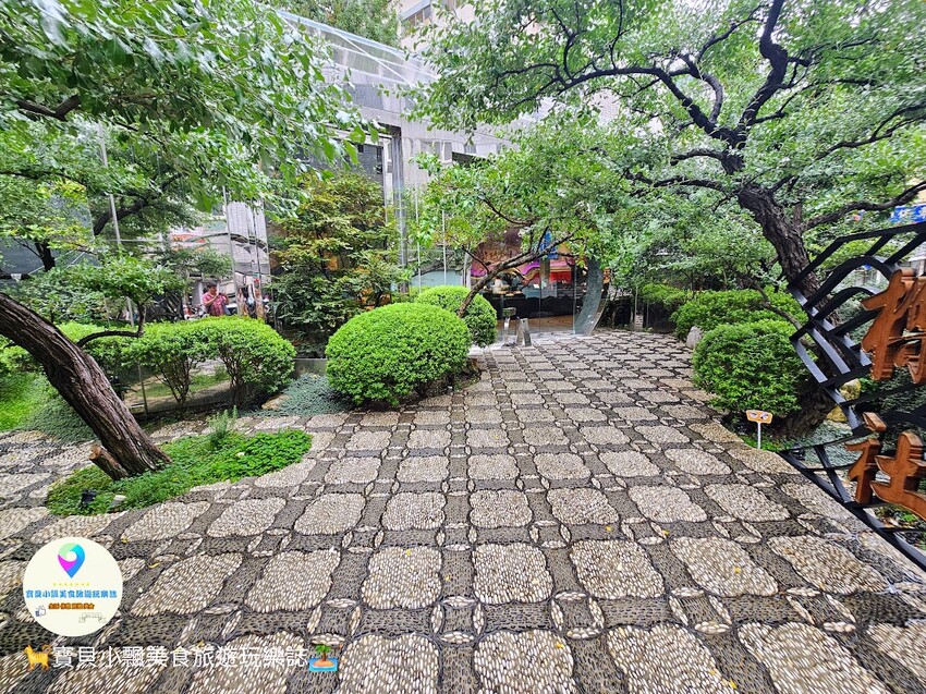 台中市中區[食]台中 櫟社 宮原眼科新品牌 主打將茶呈現於甜點上，其中招牌霜淇淋及茶戚風 來此必點