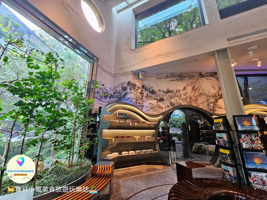 台中市中區[食]台中 櫟社 宮原眼科新品牌 主打將茶呈現於甜點上，其中招牌霜淇淋及茶戚風 來此必點