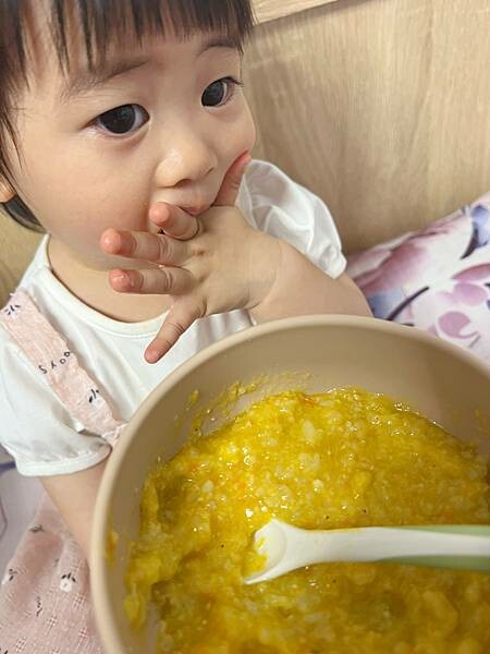 (育兒分享)鈞媽御食堂 寶寶粥副食品推薦 冷凍宅配 營養均衡多口味 挑食厭食寶也愛吃!