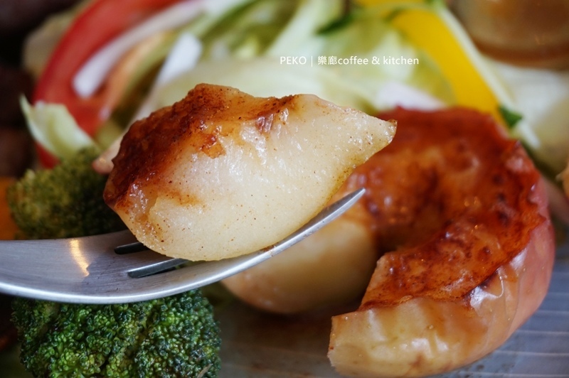 樂廊coffee & kitchen.台中早午餐.華美街美食.華美街早午餐.西區美食.台中美食.樂廊菜單.樂廊早午餐.