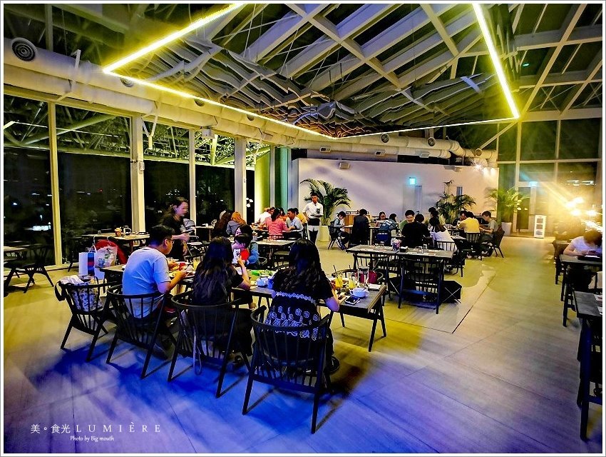 【台南】LUMIÈRE美．食光 餐酒館．最美玻璃屋景觀餐廳!