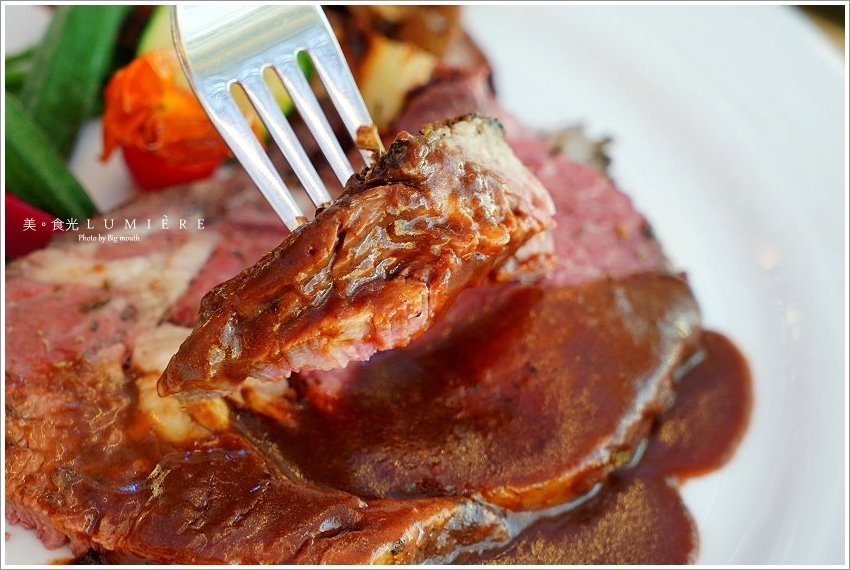 【台南】LUMIÈRE美．食光 餐酒館．最美玻璃屋景觀餐廳!