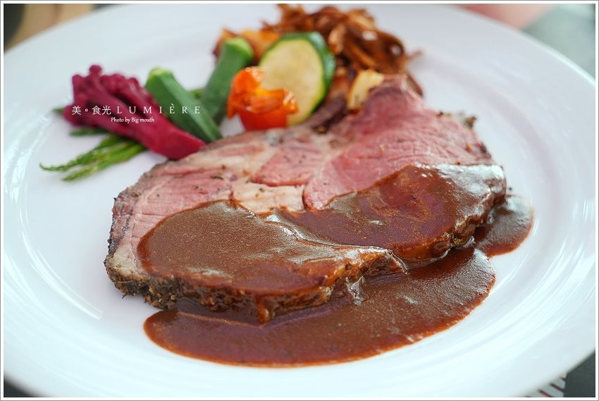 【台南】LUMIÈRE美．食光 餐酒館．最美玻璃屋景觀餐廳!