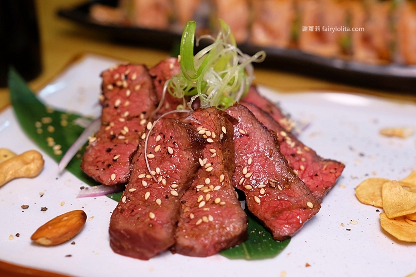 安吉食堂。只要120元,大份量丼飯讓你吃飽飽,爆炸性超高CP值,平價到讓你下巴掉! @蹦啾♥謝蘿莉 La vie heureuse