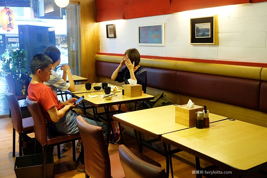 安吉食堂。只要120元,大份量丼飯讓你吃飽飽,爆炸性超高CP值,平價到讓你下巴掉! @蹦啾♥謝蘿莉 La vie heureuse