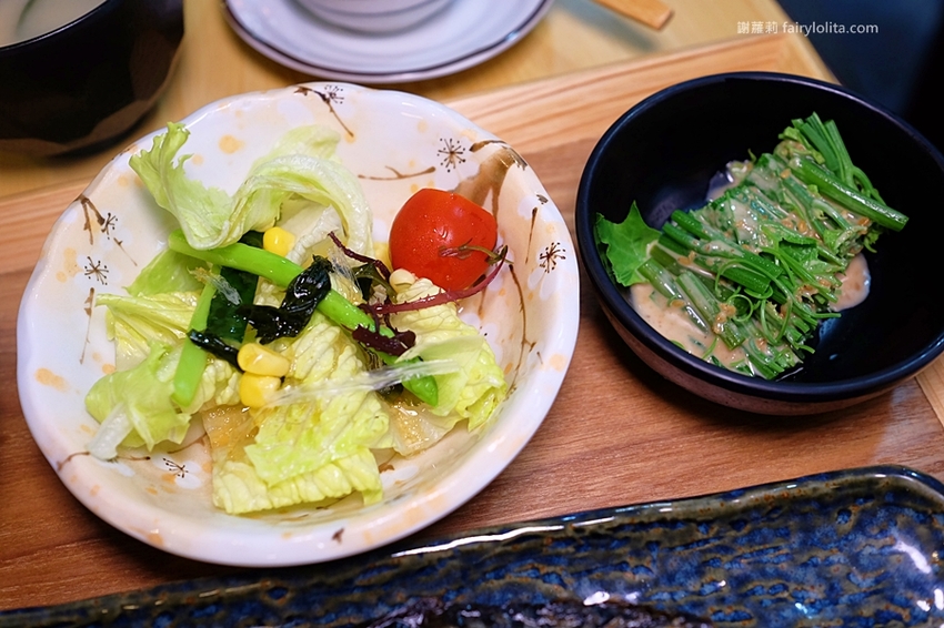 安吉食堂。只要120元,大份量丼飯讓你吃飽飽,爆炸性超高CP值,平價到讓你下巴掉! @蹦啾♥謝蘿莉 La vie heureuse