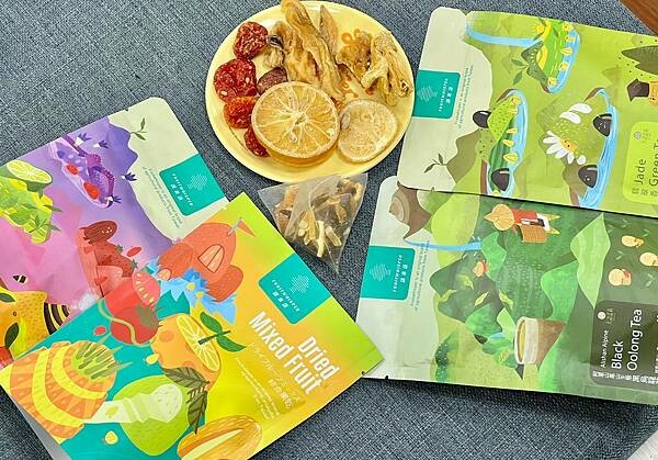(團購美食)講果語~清爽翡翠香檸綠、冷泡黑烏龍茶、小農綜合水