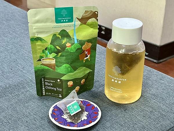 (團購美食)講果語~清爽翡翠香檸綠、冷泡黑烏龍茶、小農綜合水