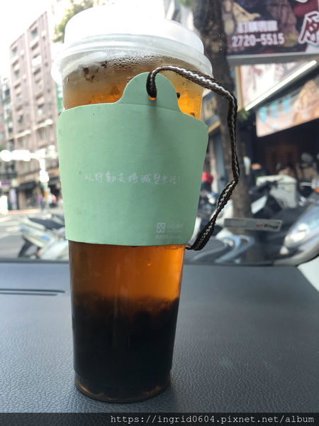 推薦使用在地台灣好茶和新鮮現榨鮮果的禮采芙 北醫飲料 新店開幕