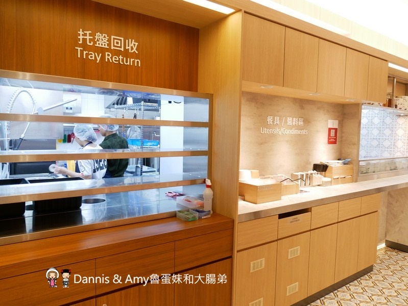 《新竹巨城新加坡美食》黃亞細肉骨茶新竹巨城店新開幕。不用飛新加坡也吃得到道地肉骨茶。內用免費加湯︱最新菜單用餐方式分享(影片)