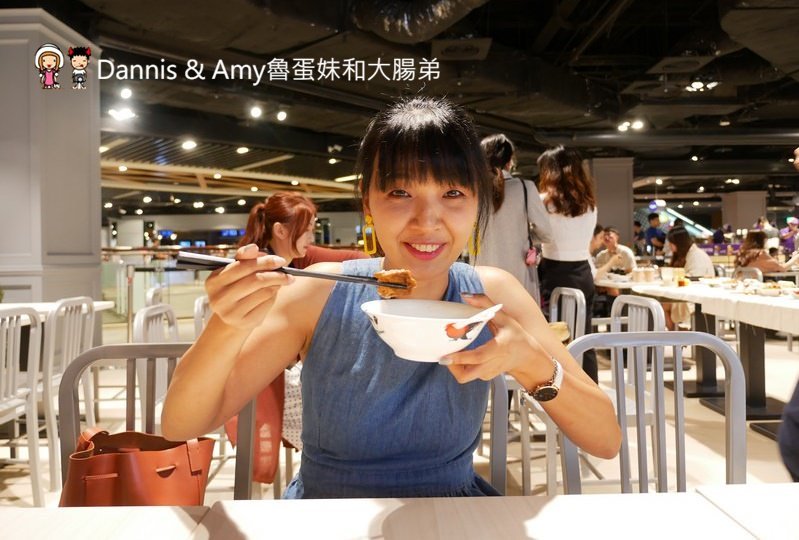 《新竹巨城新加坡美食》黃亞細肉骨茶新竹巨城店新開幕。不用飛新加坡也吃得到道地肉骨茶。內用免費加湯︱最新菜單用餐方式分享(影片)