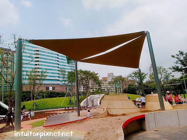 華山大草原遊戲場水沙世界13.jpg 華山大草原遊戲場水沙世界13.jpg