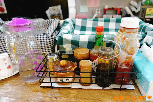 [食記] 新竹東區 - Sean&Carrie Breakfast 吐司盒子 熱壓吐司外皮香脆 內餡清爽豐富 百元義大利麵套餐 早午餐新選擇 新竹美食 早餐早午餐