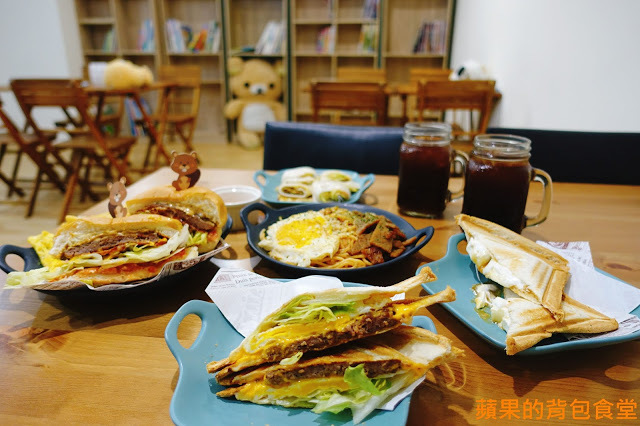 [食記] 新竹東區 - Sean&Carrie Breakfast 吐司盒子 熱壓吐司外皮香脆 內餡清爽豐富 百元義大利麵套餐 早午餐新選擇 新竹美食 早餐早午餐