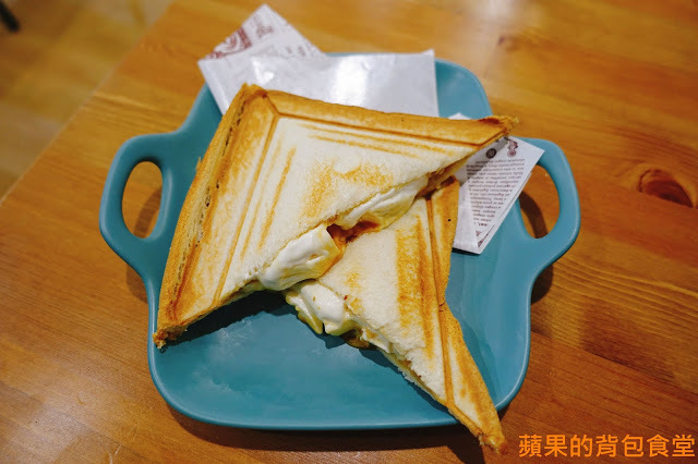 [食記] 新竹東區 - Sean&Carrie Breakfast 吐司盒子 熱壓吐司外皮香脆 內餡清爽豐富 百元義大利麵套餐 早午餐新選擇 新竹美食 早餐早午餐