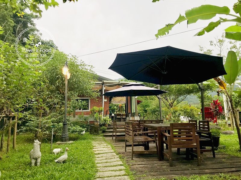 【遊】幾度咖啡莊園|精品咖啡,體驗手沖與導覽,住宿高品質,自助烤肉與美味餐點,戲水池無限暢玩!度假so easy~ @魚兒 x 牽手明太子的「視」界旅行