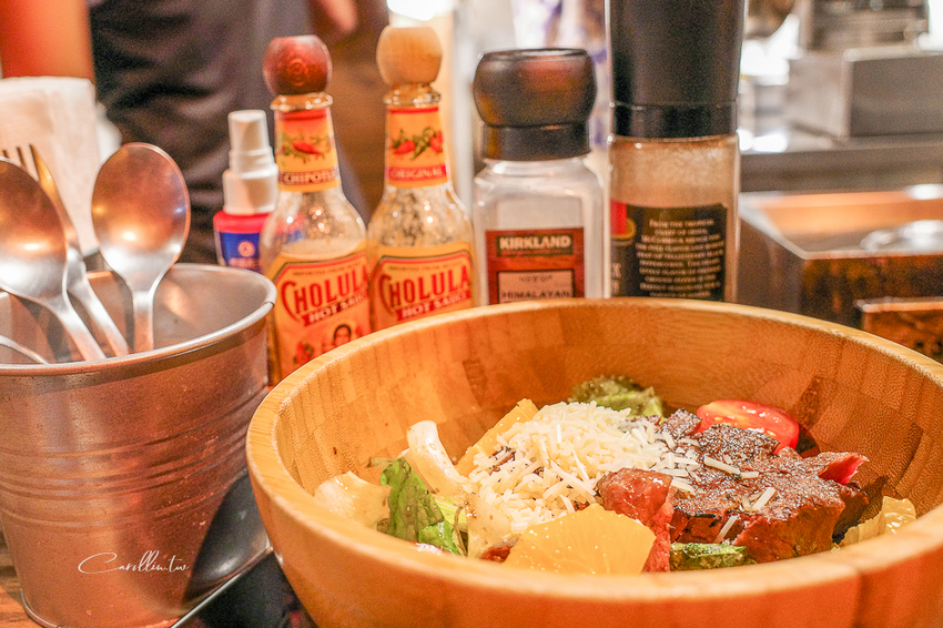 肉Meat - 舒肥牛排丼飯&沙拉 - 卡琳。摸魚兒趣