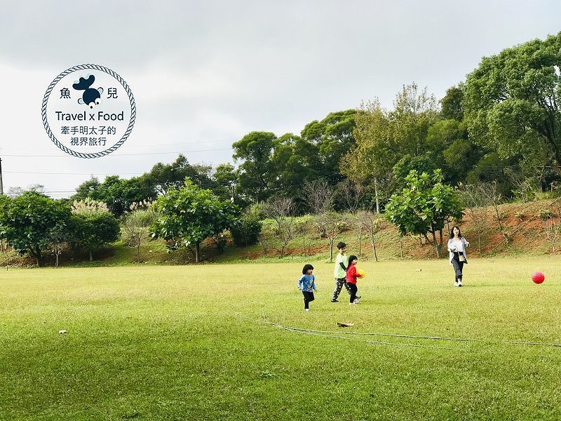 羊稠休閒農場餐廳｜台式熱炒滋味好，青青草地真悠閒，櫻花季一起賞花去！ @魚兒 x 牽手明太子的「視」界旅行