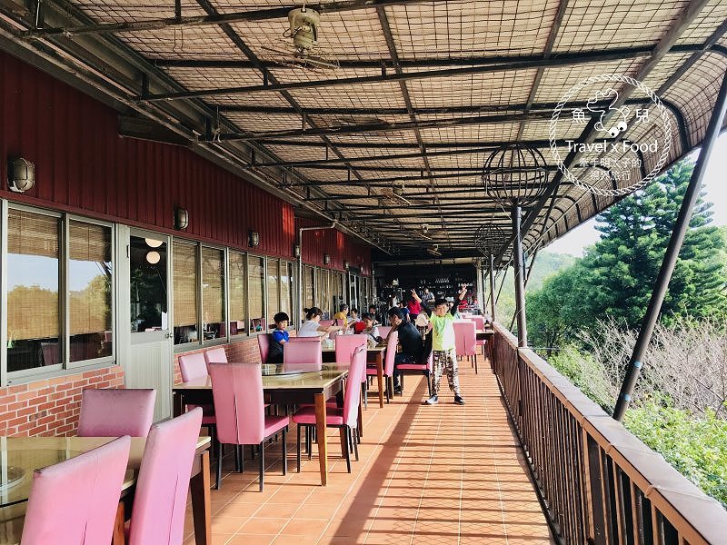 羊稠休閒農場餐廳｜台式熱炒滋味好，青青草地真悠閒，櫻花季一起賞花去！ @魚兒 x 牽手明太子的「視」界旅行